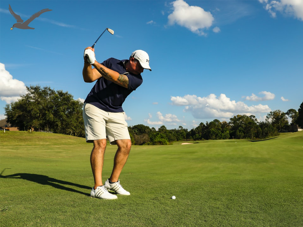 Schwung in die Gesundheit: die körperlichen, geistigen und sozialen Vorteile des Golfs